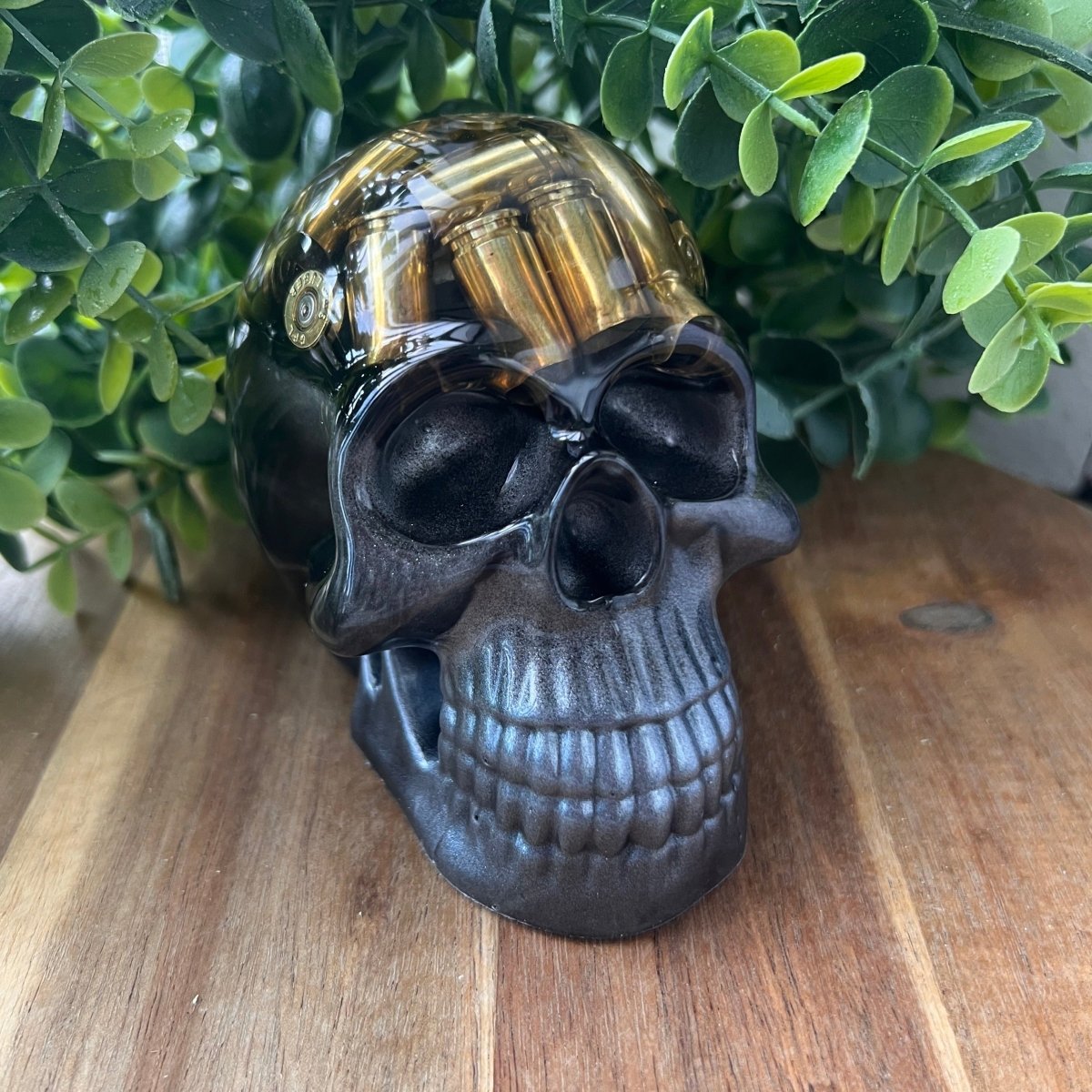 Silver and Black Skull - Up In Arms